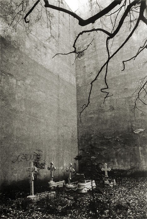 Малоохтинское кладбище